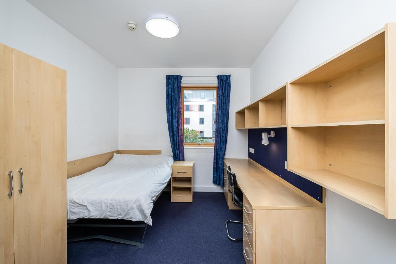 En Suite Rooms, Gillingham - Sk Esterno foto