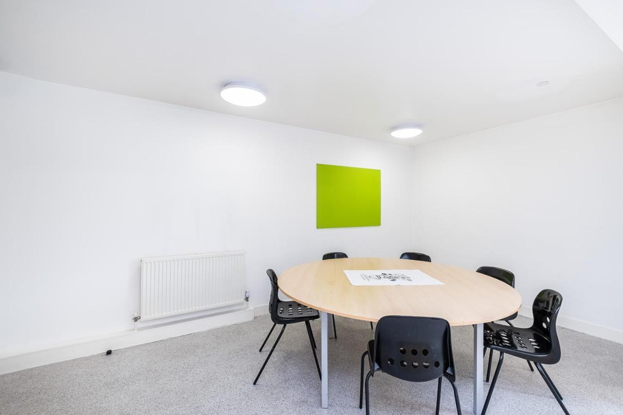 En Suite Rooms, Gillingham - Sk Esterno foto