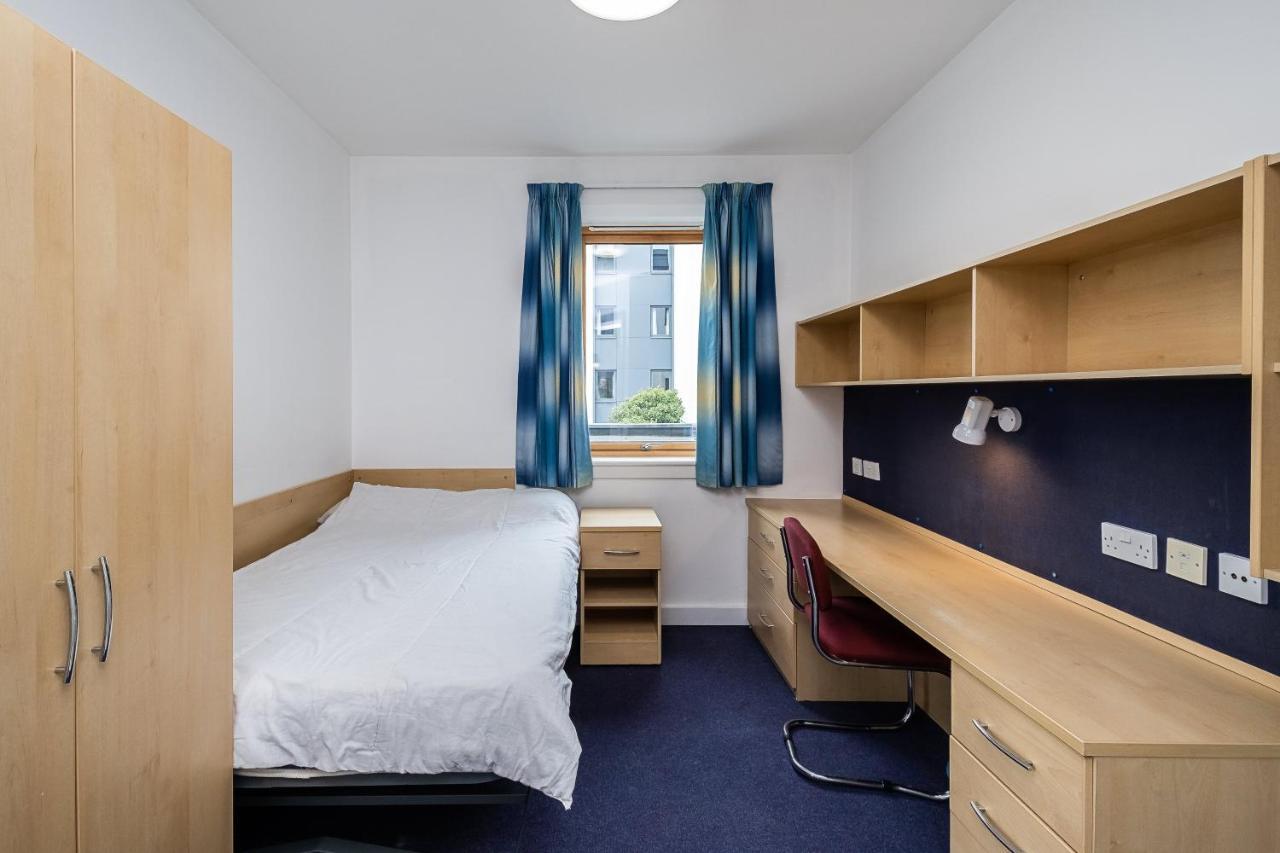 En Suite Rooms, Gillingham - Sk Esterno foto
