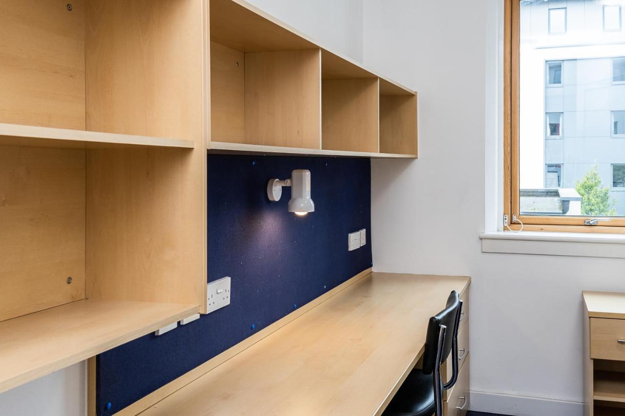 En Suite Rooms, Gillingham - Sk Esterno foto