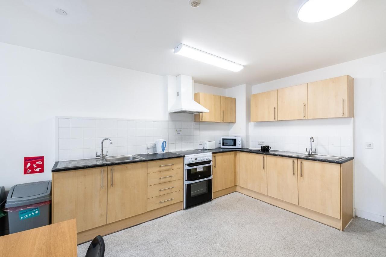 En Suite Rooms, Gillingham - Sk Esterno foto
